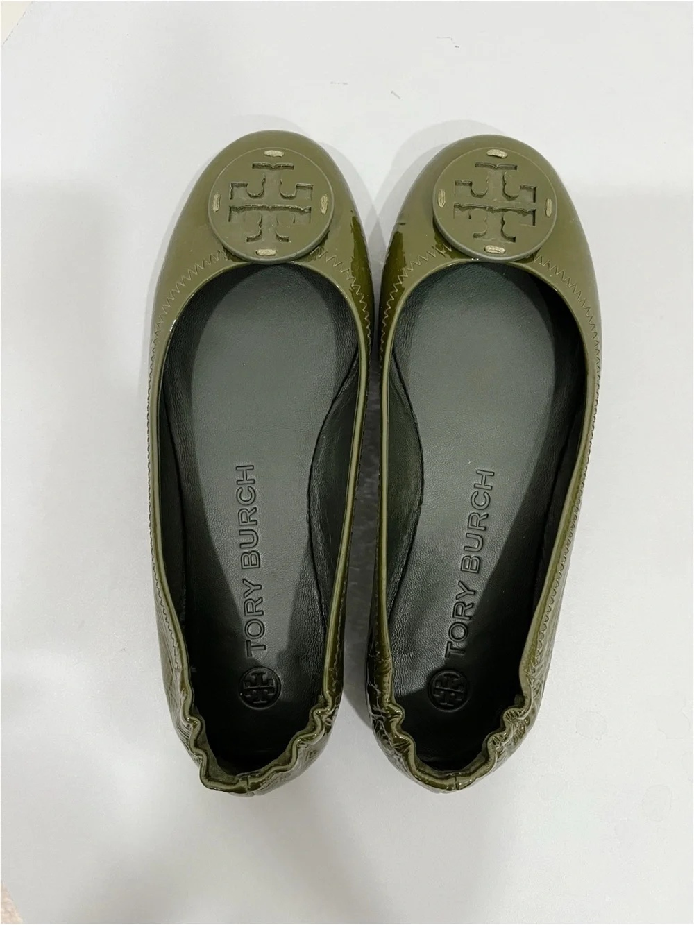 Tory Burch Minnie Travel Ballet Flats Leccio Green Patent Leather Size 7 NWOB